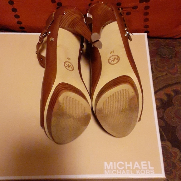 MK Booties - Picture 8 of 8